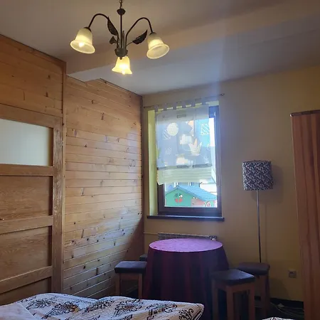 Apartamenty i pokoje gościnne Nowita-3
